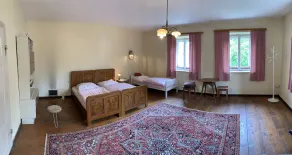 Farmhouse right on the water - Image 4