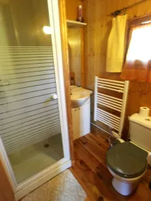 Charming Neapolitan caravan Peyrat La Nonière on estate with Château pond - Image 2