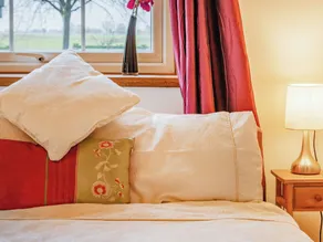 2 Schlafzimmer Unterkunft in Saltmarshe, near Howden - Image 4