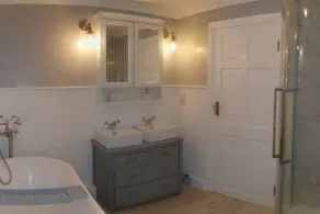 Spacious 2-Bedroom Family Flat in Iver Heath - Image 4