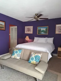 Kozy Kingston Condo at Merrivale Apartments - Image 3