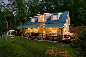 ZEN MountainRetreatVilla•Hot Tub•FirePit•Fenced Yard•Dog-Centric•EVCharger•Games - Image 2