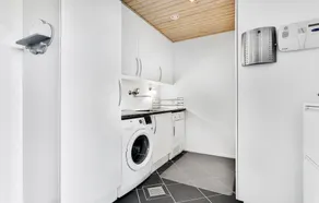 4 bedroom stunning home in Skårup Fyn - Image 2