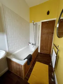 Charming 1880s 2BD Haworth Home - Image 4