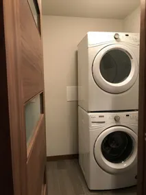NUOVO condominio moderno, accogliente e spazioso con 2 camere da letto - Image 2