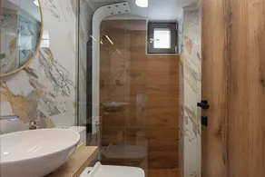 Mayom Luxury Studios - Image 4