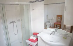 Hiking and swimming: Cozy apartment in Joachimsthal  - Image 3