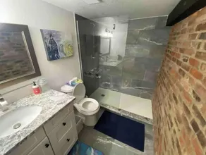 Artsy Platt Park Guest Suite for up to 4, Walk Everywhere, Great for Long Term!! - Image 3