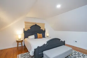 Secluded Cabin ~ 30 Minutes to Downtown Nashville or Downtown Franklin ~ Fire Pit ~ Family Fun! - Image 2