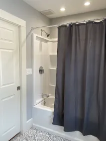 Modern Farm House…minutes to Okemo; 2 King beds! - Image 3