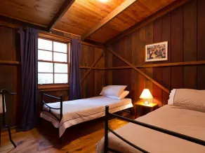 Jacaranda Cottage @ Hidden Valley Retreat Cottages - Image 4