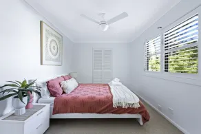 A Tranquil, Leafy and Super-Convenient Holiday Home - Image 5