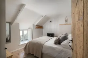 Mill House - luxury house with parking, moments from harbour, dog friendly - Image 5