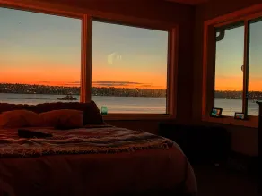 Wanderlust Beach retreat is a home set directly on the beach in Browns Point. - Image 5