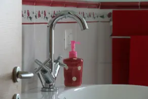 Spaziosa casa per vacanze con piscina - Image 2