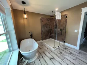 Intown/Family Friendly/Walk to Shops/Snowmobile from House/Ample Parking, - Image 3