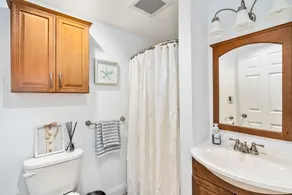 96 Knott Ave - Renovated 4BR home near Town Neck beach, pet-friendly!  - Image 3