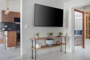 3BR Home w/ Private Rooftop • Walk to Beach & Downtown • Sleeps 10 - Image 4