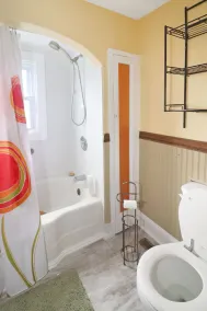 Lottie's Lookout | Spacious 3-Level Chincoteague Home Near Downtown w/ Large Yard & Pet Friendly - Image 4