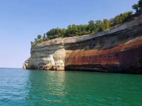 Santa's Shack Studio - Near Pictured Rocks - Image 5