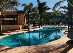 Beautiful comfortable apartment 5 minutes from Praia da Luz with swimming pools, bar, tennis - Image 3