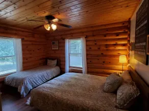Exceptional Log home on Lake Superior - Near Houghton and Hancock MI - Image 5