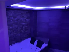 Luxury Gold - Image 2