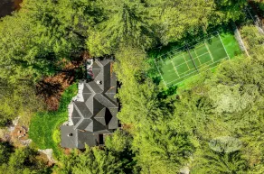 7bed 6bath cottage + 1bed 1bath Bunkie! South Exposure! Beach! Tennis Court! - Image 3