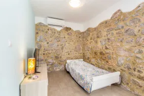 Casa de férias maravilhosa e aconchegada  com piscina privada em Kornić, Island Krk, Croatia para 8 pessoas - Image 5