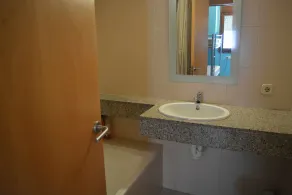 Miquel 2 – Appartement avec Parking, Wifi et Clima - Image 5