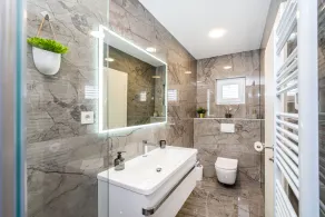 Wellness and Spa Villa with heated Pool for12 - Image 2