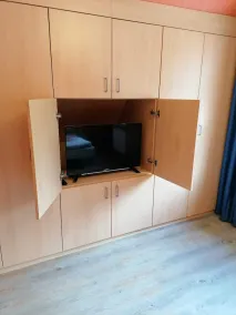 Pets allowed, family friendly, infrared sauna of Saunalux - Image 3