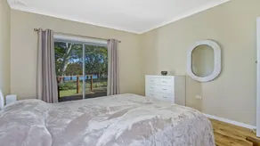 Patonga Sunset - Waterfront Holiday House - Image 3