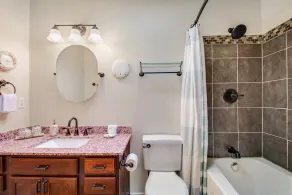 Luxury Home w/Exercise Pool & Hot Tub, Free WiFi, Fire Pit, Deck, & Game Room - Image 5