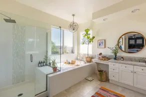 Stylish San Diego Oasis with Jacuzzi, Pool, Firepit and Close to Great Trails - Image 4