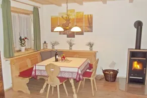 Holiday Home our Little Hunting Lodge - Image 4