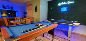 3 niveauer, fantastisk udsigt, Jaccuzi, WIFI, 2 ACRES, Mountain Top, 15 min-Lake James - Image 5