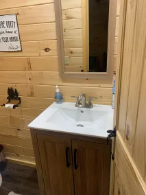 Cozy cabin with direct atv/snowmobile trail access - Image 5