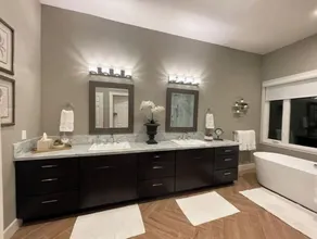 Private 23 Acre Organic Property. 4 BR House with Views! - Image 5