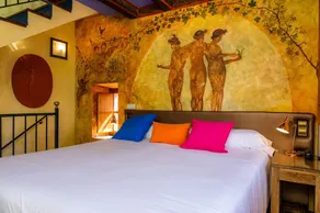 Villa La Torre : ancienne tour de guet avec piscine et restaurant en agrotourisme - Image 5