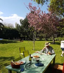 Maison idéale pour famille à 800 m de la côte piscine chauffée- jardin 600m2 - Image 3
