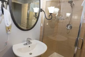 2Br 2Ba Luxury Viera Condo in at Lake Las Vegas! - Image 4