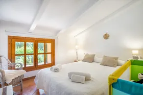 Cosy Finca with Wi-Fi, Garden and Terrace; Parking Available - Image 3