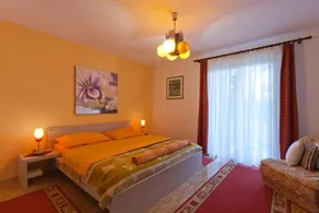 Top location, apartment for up to 4 persons, fully equipped for a relaxing and beautiful holiday - Image 4