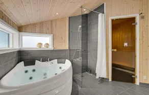 3 Bedroom Awesome Home In Gørlev - Image 4