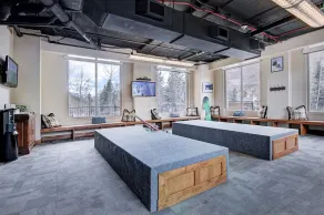 3 BR Luxury Ritz-Carlton Condo with Mountain Views - Image 4