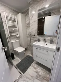 La Zenia beach Renovated 3-bedroom, 2.5 bath condo w/patio/AC - Image 4