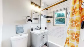 groovy apartment in the heart of the city - Image 2