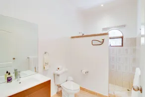 Bright Condo with Shared Pool - Walk to Dining, Shopping & the Beach - Image 2
