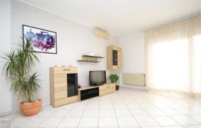 Vacker lägenhet med 3 sovrum i Vodice - Image 2